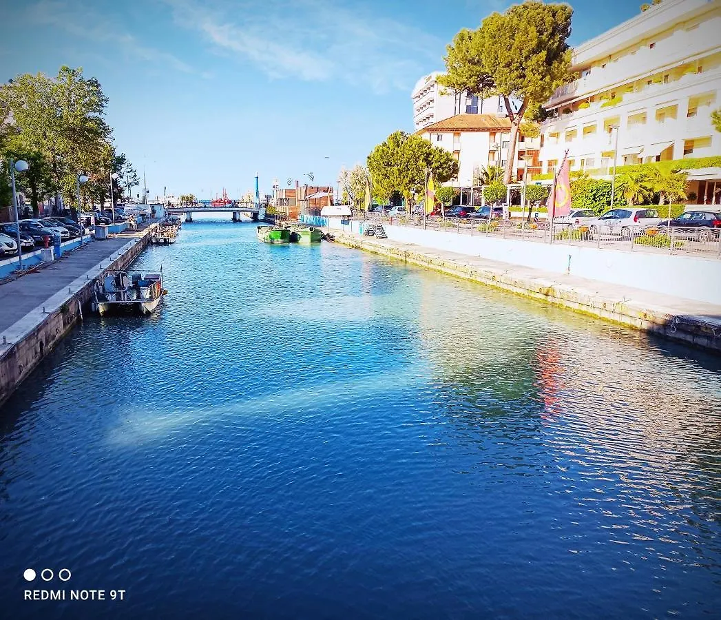 Hotel Garisenda B&B - In Centro A Riccione - Italy