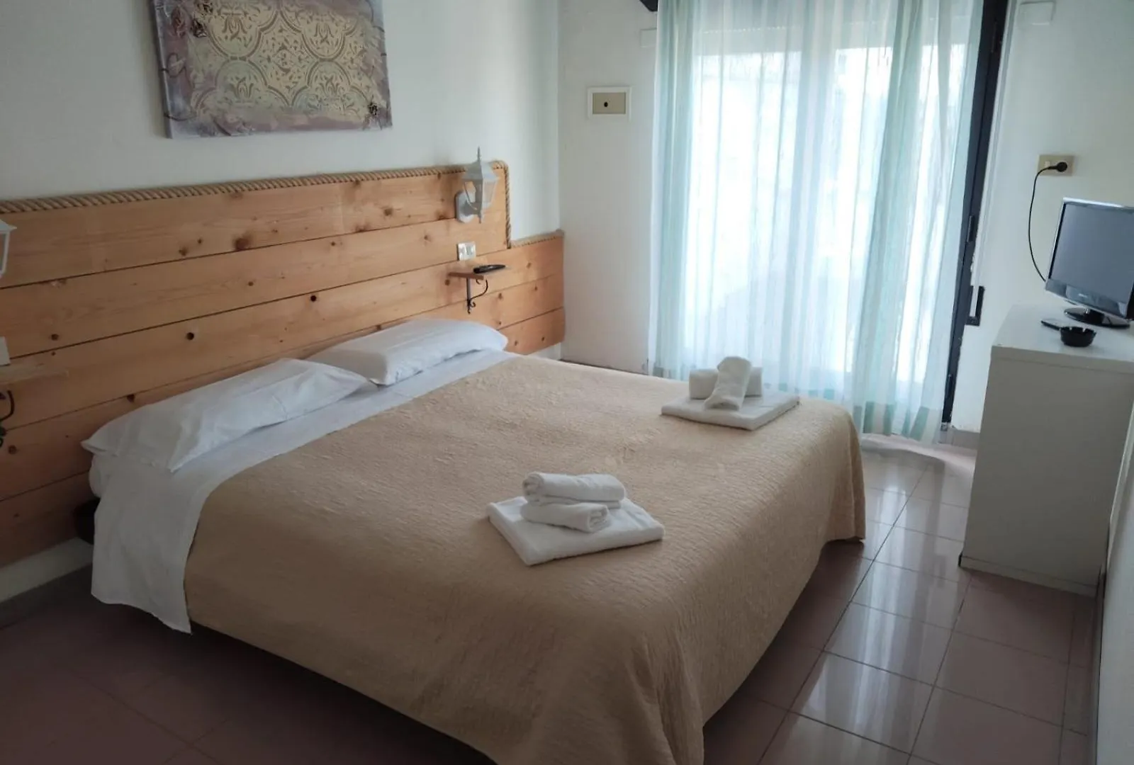 Hotel Garisenda B&B - In Centro A Riccione - 3*,