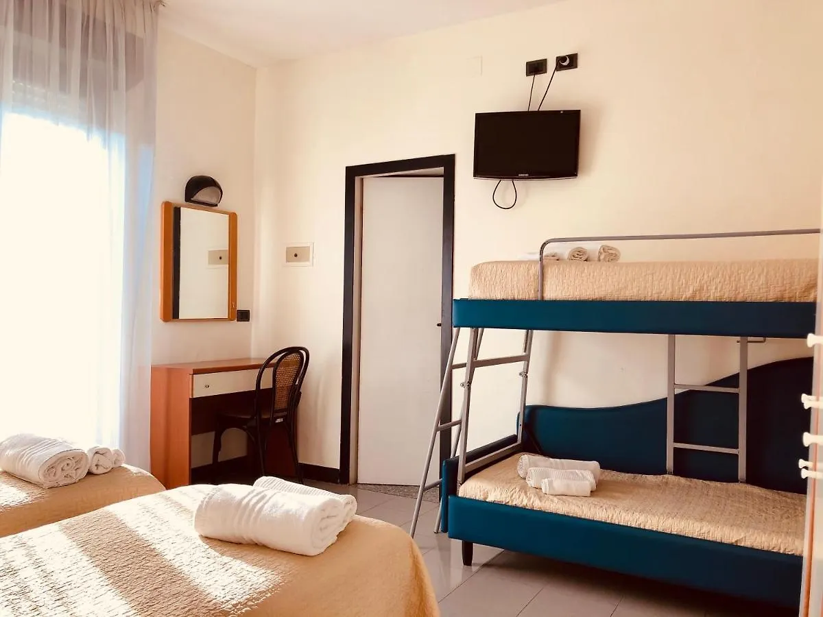 Hotel Garisenda B&B - In Centro A Riccione - Italy